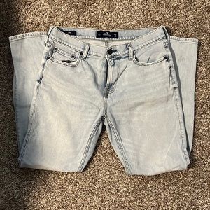 Hollister Jean Taper 32x32